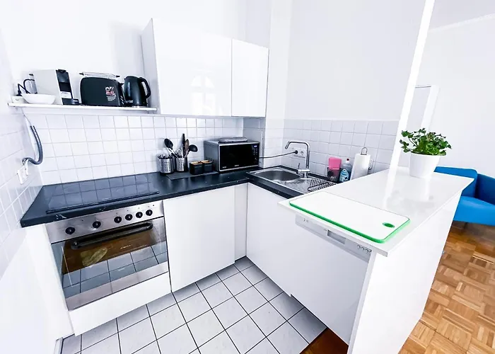 Zentraler Altbau Am Clara-zetkin-park, Rb-arena Um Ecke, Netflix Inklusive Leipzig